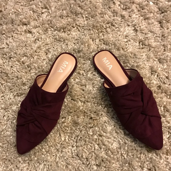 Slip on flats - Picture 2 of 2